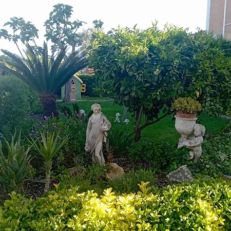 A Casa Dell' Artista * Fiumicino
