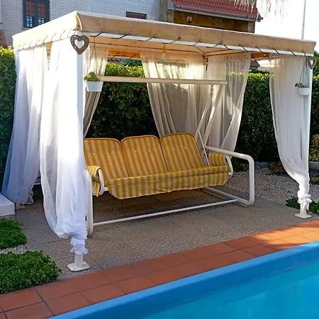 A Casa Dell' Artista Holiday home *