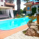 A Casa Dell' Artista Holiday home *