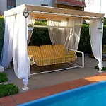 A Casa Dell' Artista Holiday home *